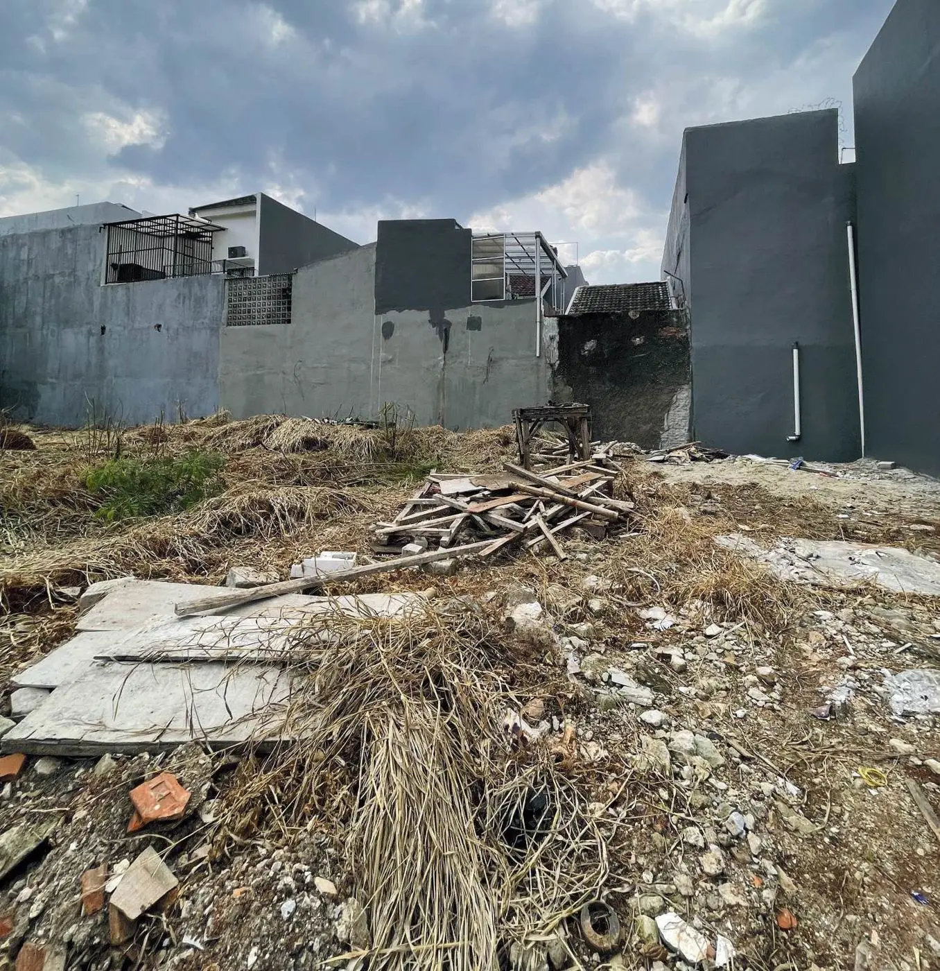 Kondisi awal: rumah Mr Sy, Jakarta Timur